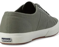 2750 COTU Classic Sneaker