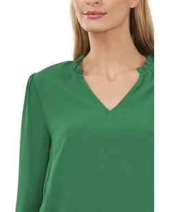 3/4 Ruffled V-Neck Top