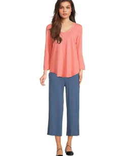 3/4 Sleeve V-Neck Tee with Curved Hem