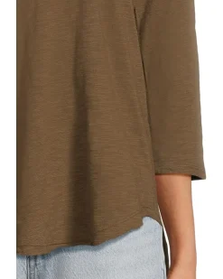 3/4 Sleeve V-Neck Tee with Curved Hem