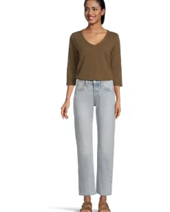 3/4 Sleeve V-Neck Tee with Curved Hem