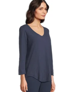 3/4 Sleeve V-Neck Tee with Curved Hem