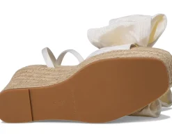 Angelina Bow Wedge