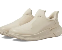 Biom 2.2 Traveler Slip-On Sneakers