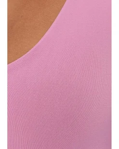 Clean Lines Muscle Cami