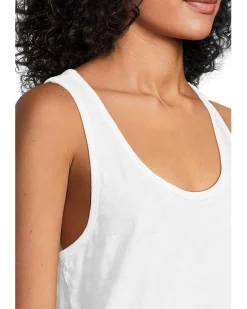 Curve Hem Scoop Neck Tank