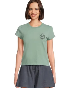 Fishin Yang Modern Tee