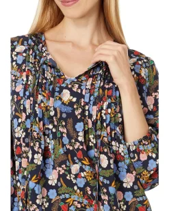 Floral Pintuck Blouse