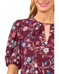 Front Keyhole Short Puff Sleeve Top