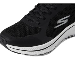 Go Run Consistent 2.0 Captiva Hands Free Slip-Ins