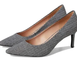 Go-to Janey Pumps
