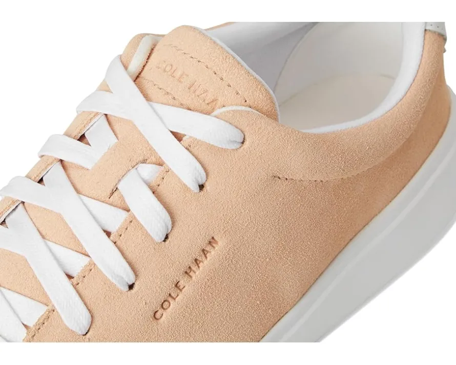 Grand Crosscourt Traveler Sneakers