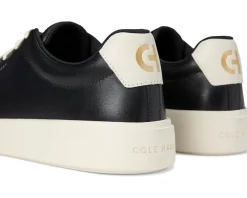 Grand Crosscourt Traveler Sneakers