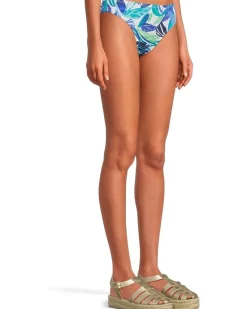 Island Cays Marina Hipster