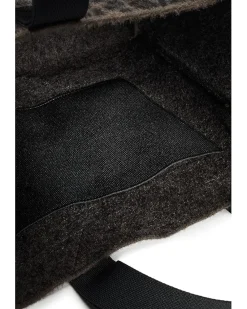 Izzy Fzzy Leppo Tote