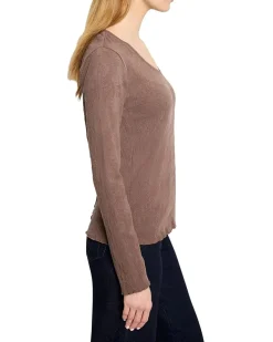 Lace Knit V-Neck T-Shirt