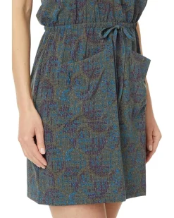 Livvy Sleeveless Dress