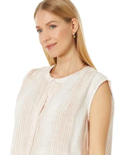 Lola Sleeveless Button-Up Top