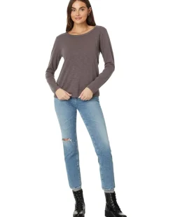 Long Sleeve Crew Neck Favorite Tee