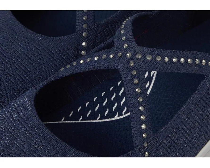 Martha Stewart Arch Fit Living - Meadow Walk