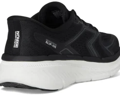 Max Cushioning Premier 2.0 Overland Hands Free Slip-Ins