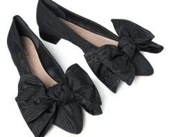 Noa Bow Flat
