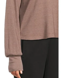 Norma Mock Neck Pullover