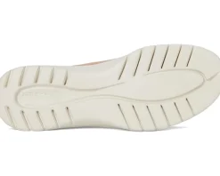 On-The-Go Flex - Camellia Hands Free Slip-Ins