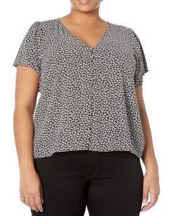 Plus Flutter-Sleeve Crop Top in Micro Daisy