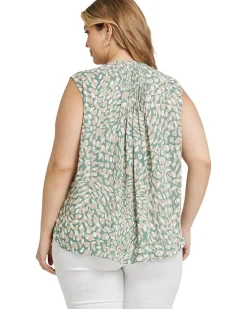 Plus Sleeveless Pintuck Blouse