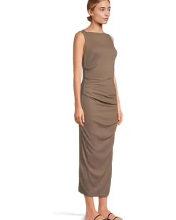 Reign Knife Neck Midi Pleated Dress