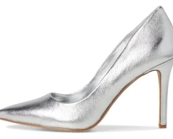 Savilla Classic Pumps