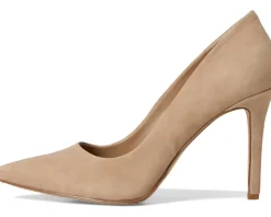 Savilla Classic Pumps