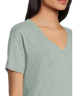 Short Sleeve V-Neck Boxy Tee