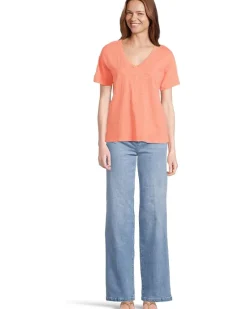 Short Sleeve V-Neck Boxy Tee