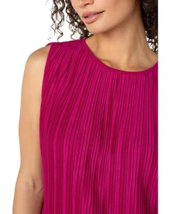 Sleeveless Crew Neck Knit Top