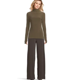 Slim Fit Long Sleeve Turtle Top