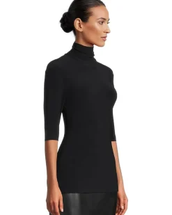 Slim Fit Short Sleeve Turtle Top