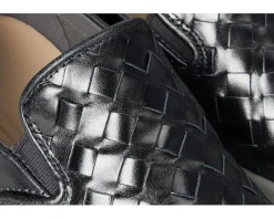 Soft 7 Woven Slip-On 3.0 Sneaker