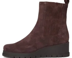 Sondruh Wedge Chelsea Boots