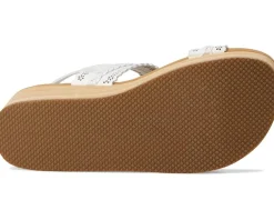 Summers - Coastal Stroll