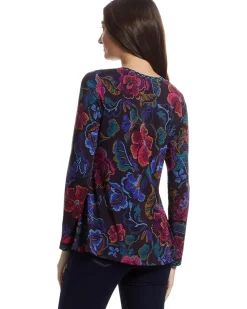 The Janie Favorite Long Sleeve V-neck Swing Tee- A