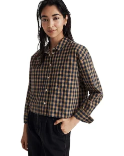 The Signature Poplin Crop Shirt in Plaid