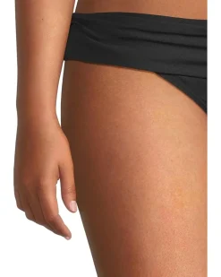 Unforgettable Bottoms