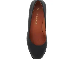 Women's Andre Assous Lucky Pump