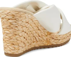 Women's Anne Klein Winnie