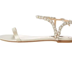 Women's Badgley Mischka Klare