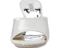 Women's Badgley Mischka Lucid