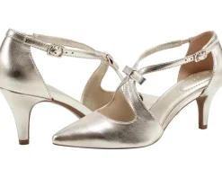Women's Bandolino Zeffer Pump