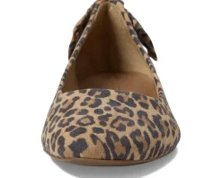 Women's Bernardo Eloisa